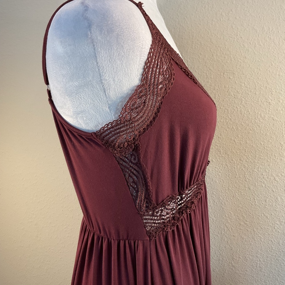 POL Burgundy Lace-Trim Chemise Slip - Picture 6 of 11